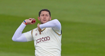 Tim Bresnan with non-bionic elbows