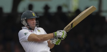 AB de Villiers of South Africa batting on Day 4 of the 3rd Investec Test Match between England and South Africa at Lord's Cricket Ground in London, UK.