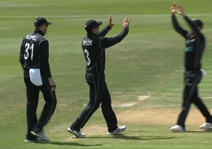 Hands up if you're blurry, hands up if you're reasonably in focus, hands down if you're Martin Guptill