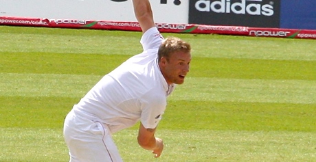 Andrew Flintoff takes his helium-dog for a walk