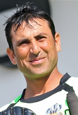 Younus Khan has a stab at smiling